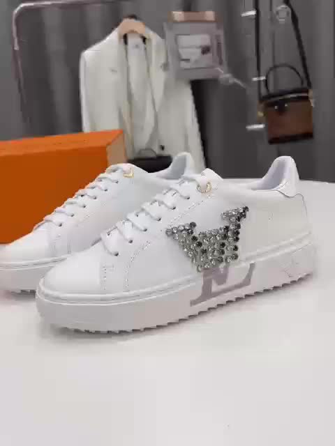 LV-Women Shoes Code: QS3233 $: 109USD