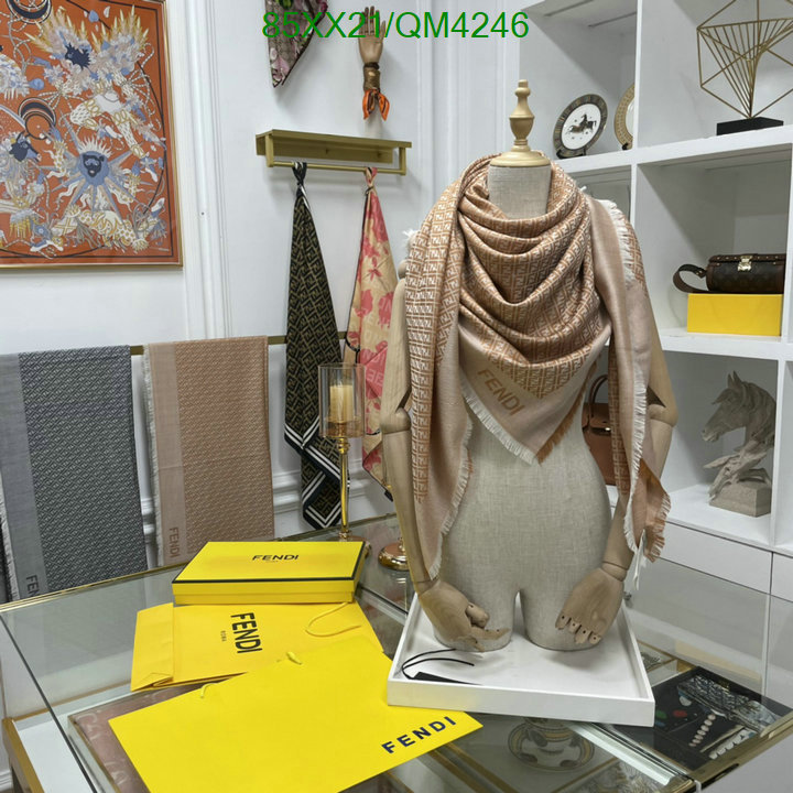 Fendi-Scarf Code: QM4246 $: 85USD