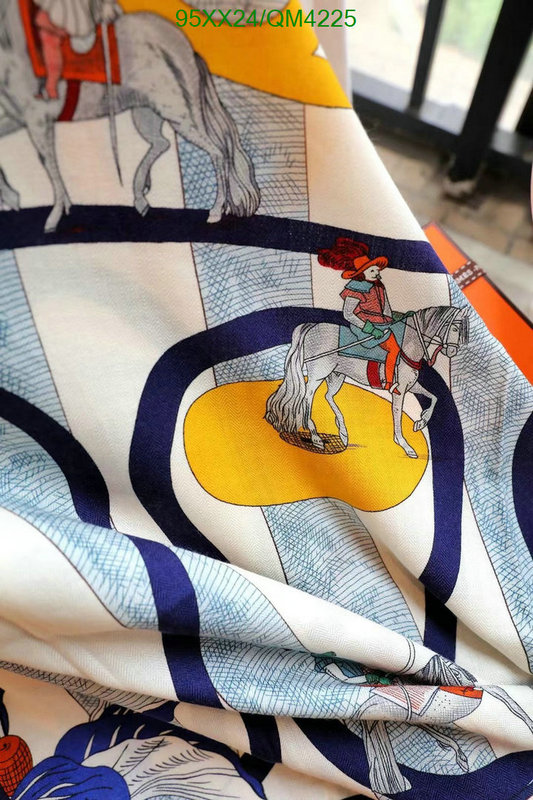 Hermes-Scarf Code: QM4225 $: 95USD