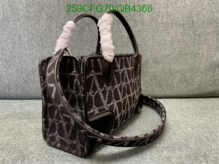 Valentino-Bag-Mirror Quality Code: QB4366 $: 259USD