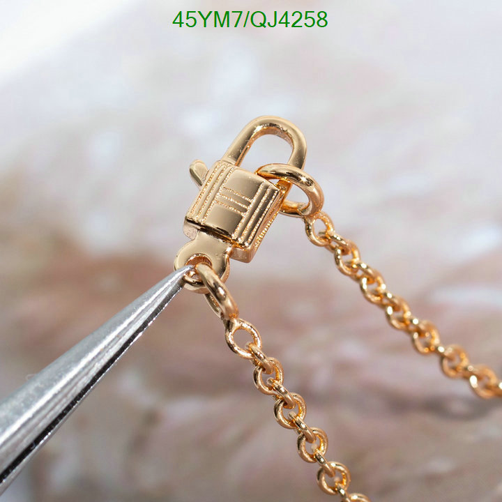 Hermes-Jewelry Code: QJ4258 $: 45USD