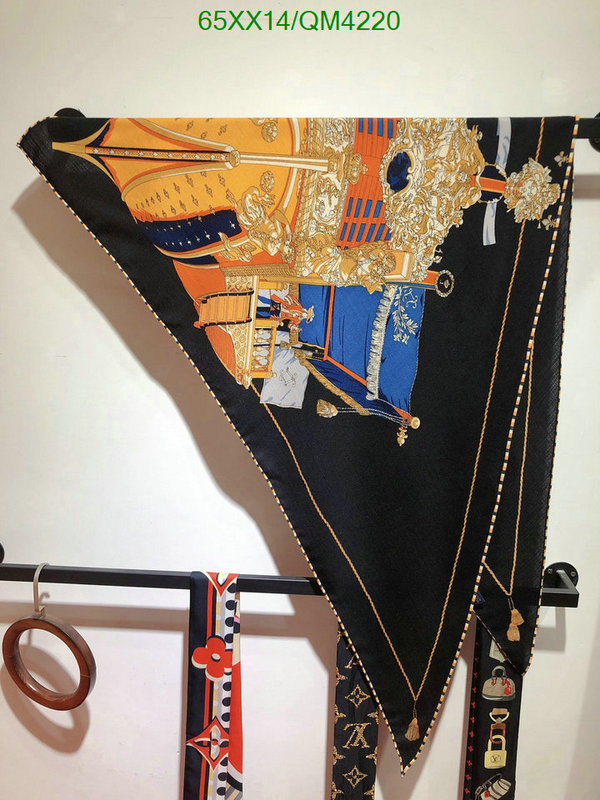 Hermes-Scarf Code: QM4220 $: 65USD