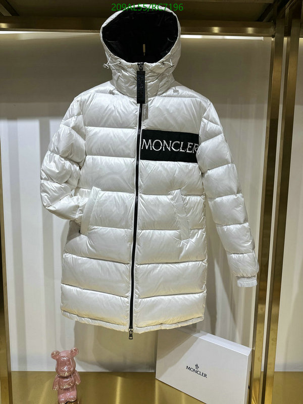 Moncler-Down jacket Women Code: RC7196 $: 209USD