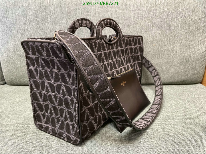 Valentino-Bag-Mirror Quality Code: RB7221 $: 259USD