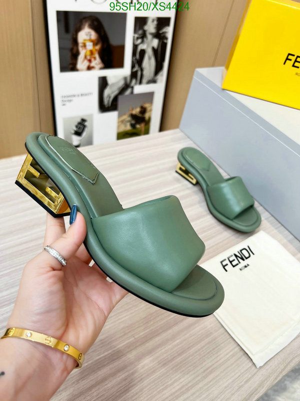 Fendi-Women Shoes Code: XS4424