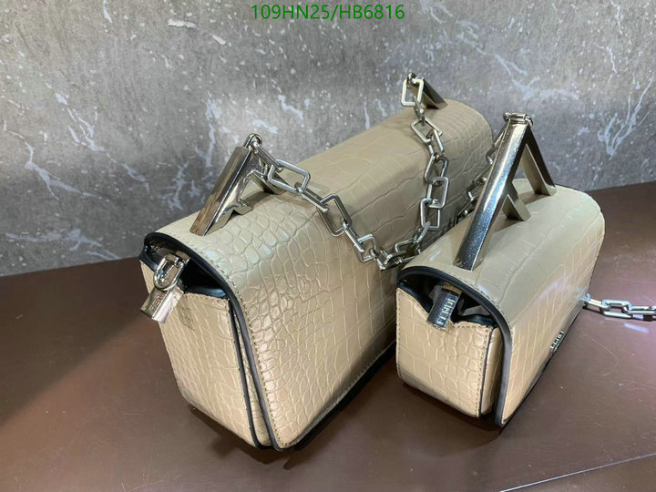 Diagonal-Fendi Bag(4A) Code: HB6816