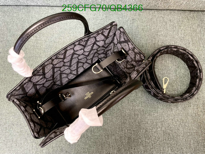 Valentino-Bag-Mirror Quality Code: QB4366 $: 259USD