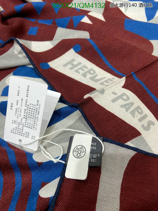 Hermes-Scarf Code: QM4132 $: 85USD