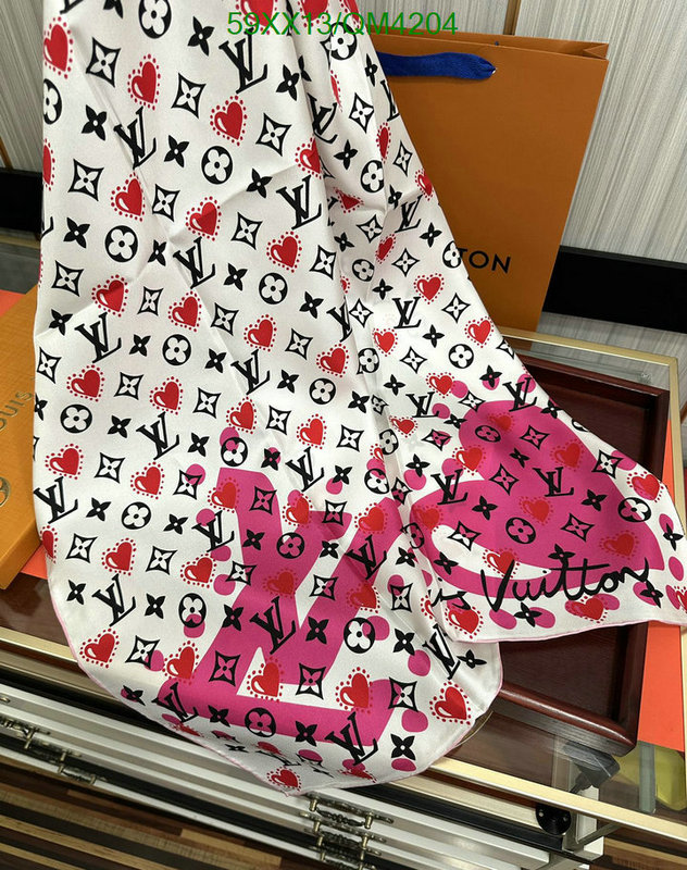 LV-Scarf Code: QM4204 $: 59USD