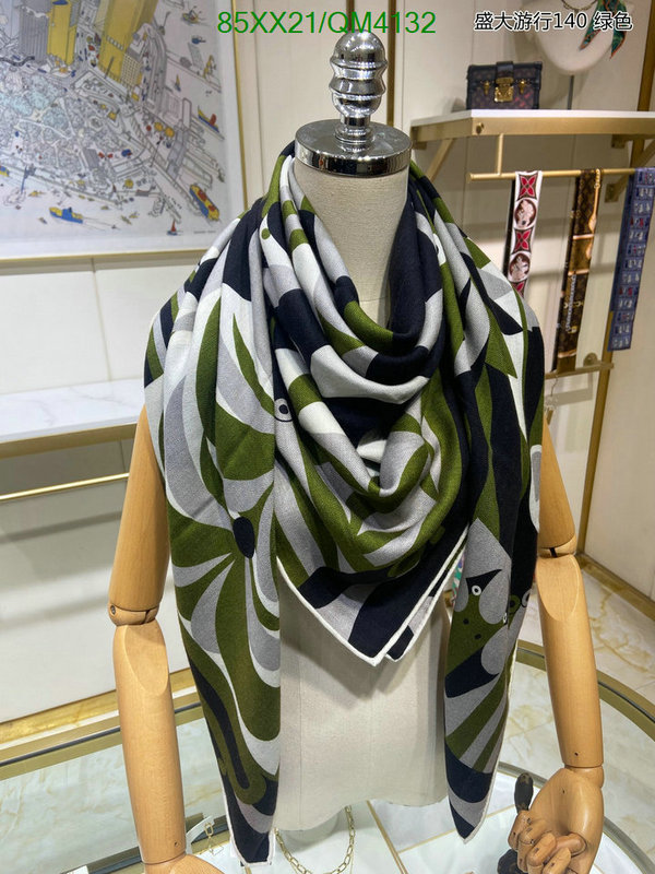 Hermes-Scarf Code: QM4132 $: 85USD