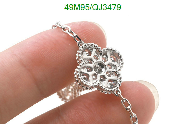 Van Cleef & Arpels-Jewelry Code: QJ3479 $: 49USD