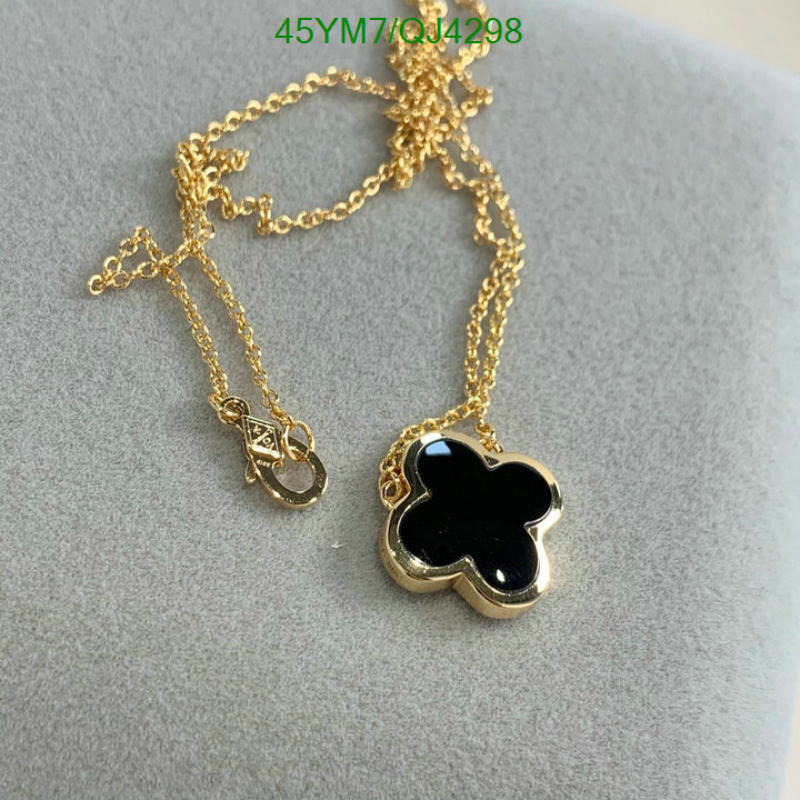 Van Cleef & Arpels-Jewelry Code: QJ4298 $: 45USD