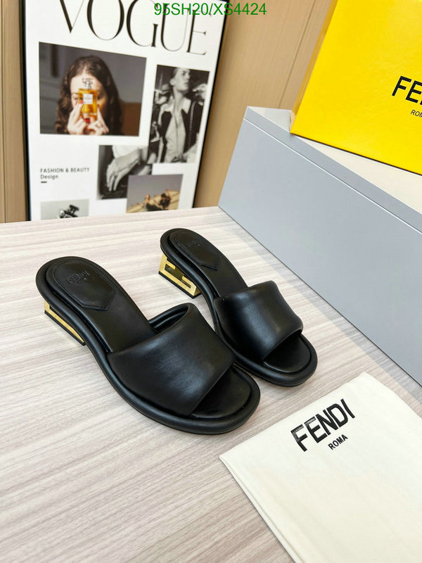 Fendi-Women Shoes Code: XS4424