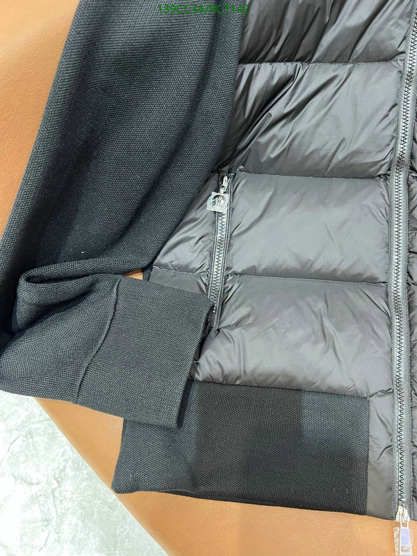 Moncler-Down jacket Women Code: RC7142 $: 139USD