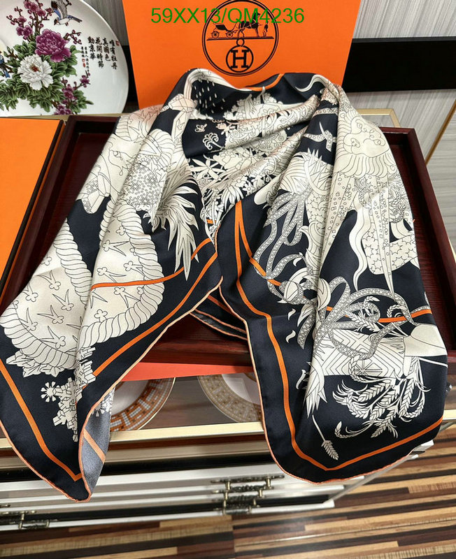 Hermes-Scarf Code: QM4236 $: 59USD