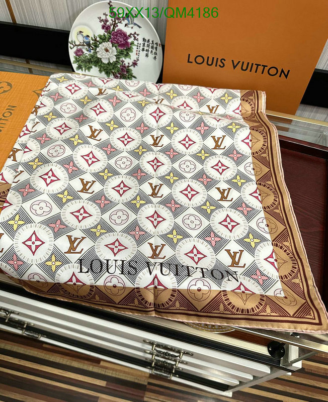 LV-Scarf Code: QM4186 $: 59USD