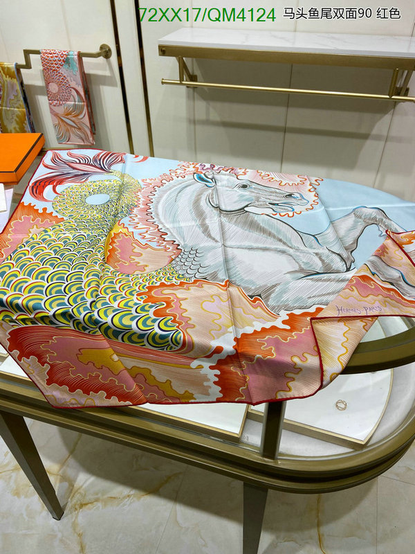 Hermes-Scarf Code: QM4124 $: 72USD