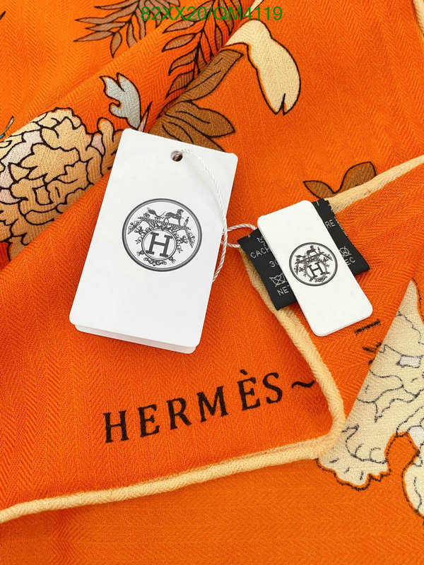 Hermes-Scarf Code: QM4119 $: 82USD