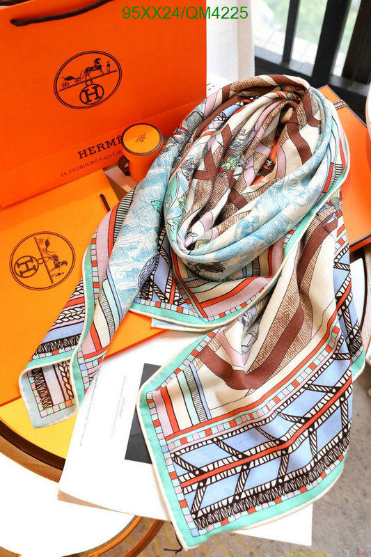 Hermes-Scarf Code: QM4225 $: 95USD