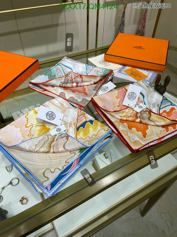 Hermes-Scarf Code: QM4124 $: 72USD