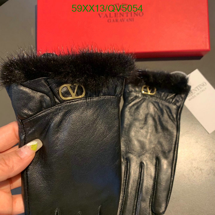 Valentino-Gloves Code: QV5054 $: 59USD