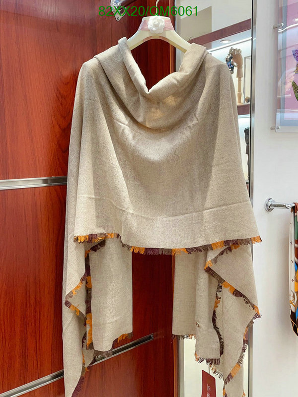 Loro Piana-Scarf Code: QM6061 $: 82USD