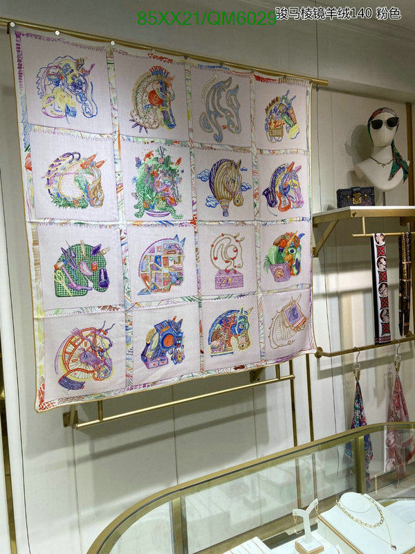 Hermes-Scarf Code: QM6029 $: 85USD