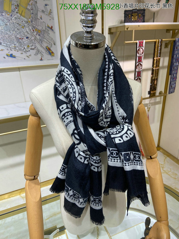 Chanel-Scarf Code: QM5928 $: 75USD