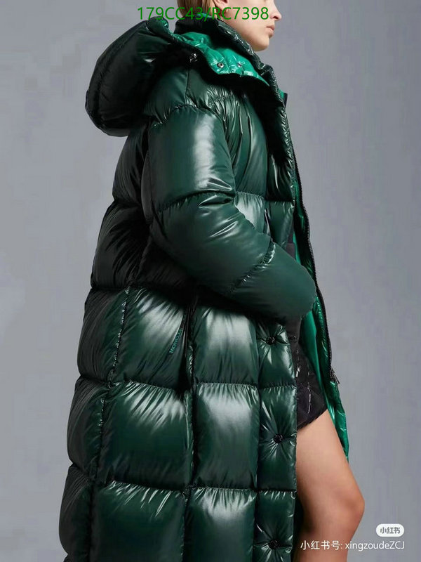 Moncler-Down jacket Women Code: RC7398 $: 179USD