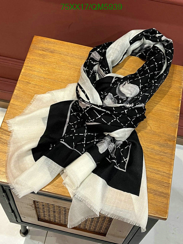 Chanel-Scarf Code: QM5939 $: 75USD