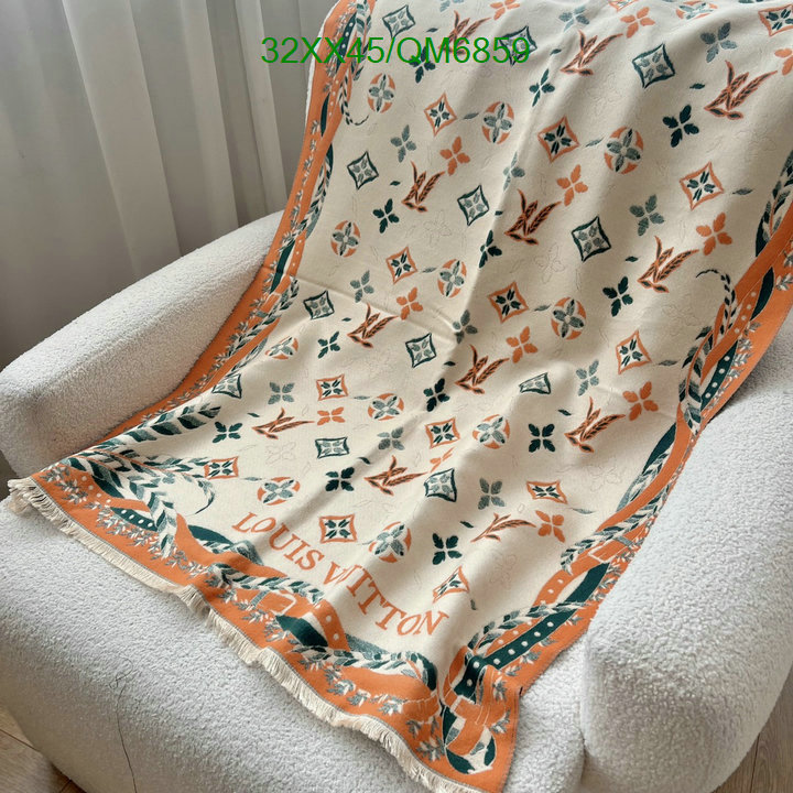 LV-Scarf Code: QM6859 $: 32USD