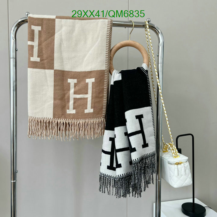 Hermes-Scarf Code: QM6835 $: 29USD