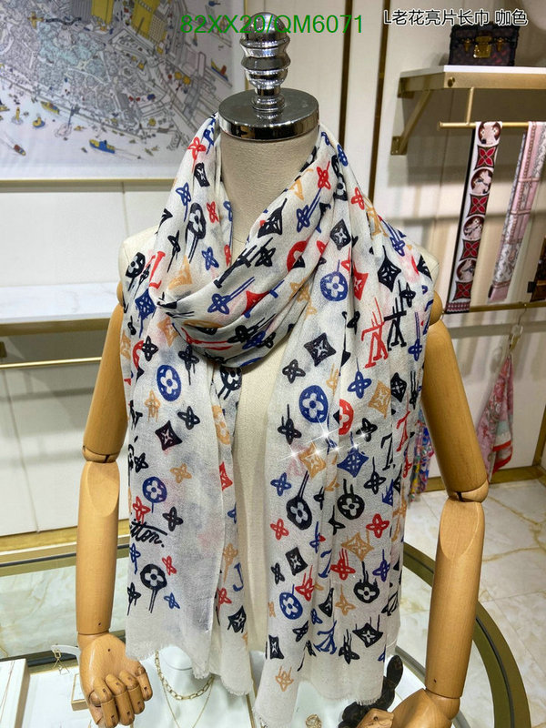 LV-Scarf Code: QM6071 $: 82USD