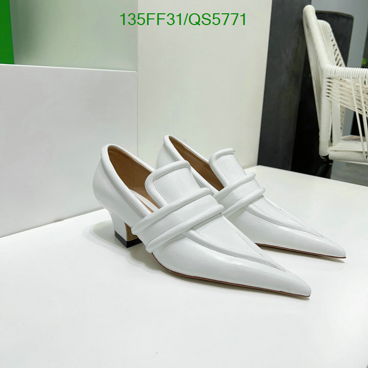 BV-Women Shoes Code: QS5771 $: 135USD