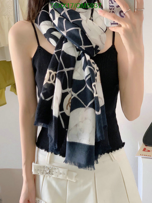 Chanel-Scarf Code: QM5937 $: 75USD