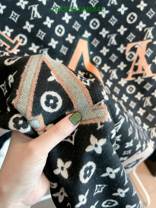 LV-Scarf Code: QM6842 $: 29USD