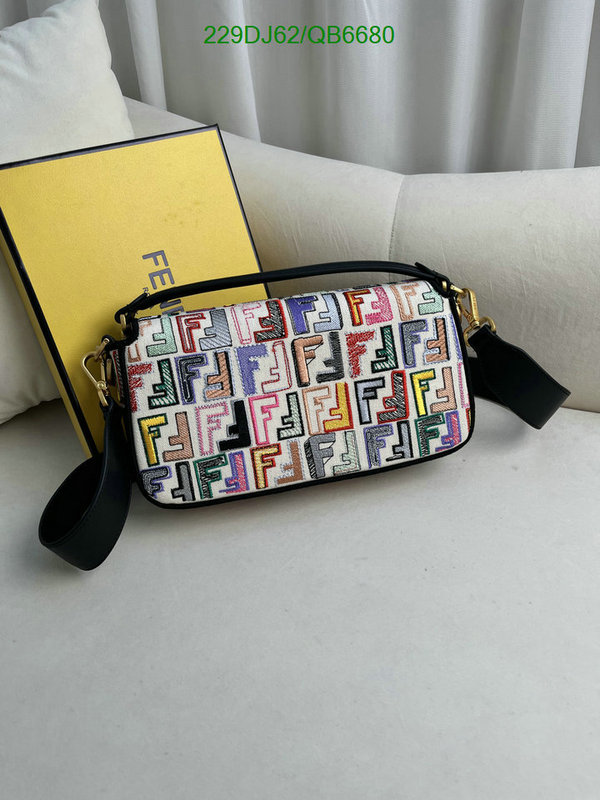 Fendi-Bag-Mirror Quality Code: QB6680 $: 229USD