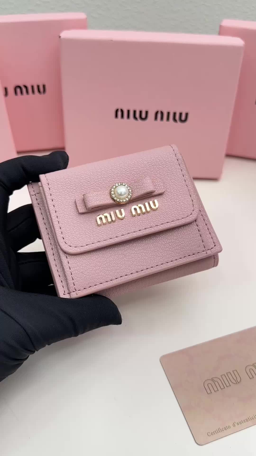 Miu Miu-Wallet-4A Quality Code: QT5400 $: 45USD