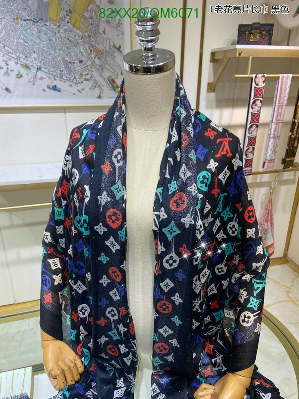 LV-Scarf Code: QM6071 $: 82USD