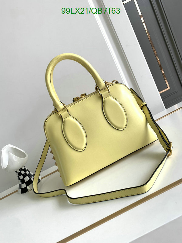 Valentino-Bag-4A Quality Code: QB7163 $: 99USD