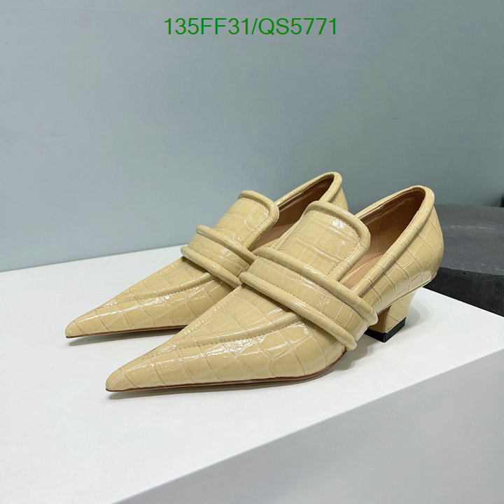 BV-Women Shoes Code: QS5771 $: 135USD