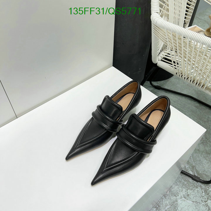 BV-Women Shoes Code: QS5771 $: 135USD