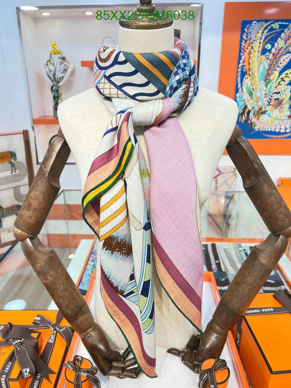 Hermes-Scarf Code: QM6038 $: 85USD