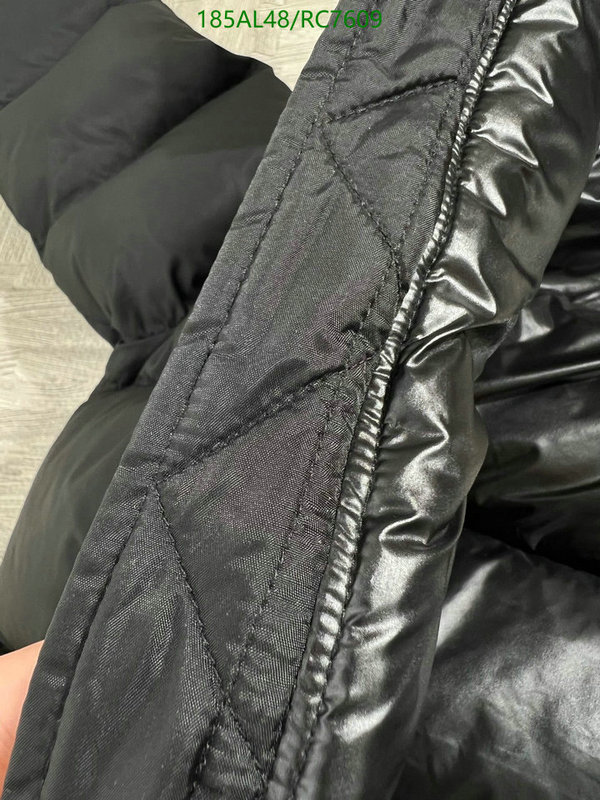 Moncler-Down jacket Women Code: RC7609 $: 185USD