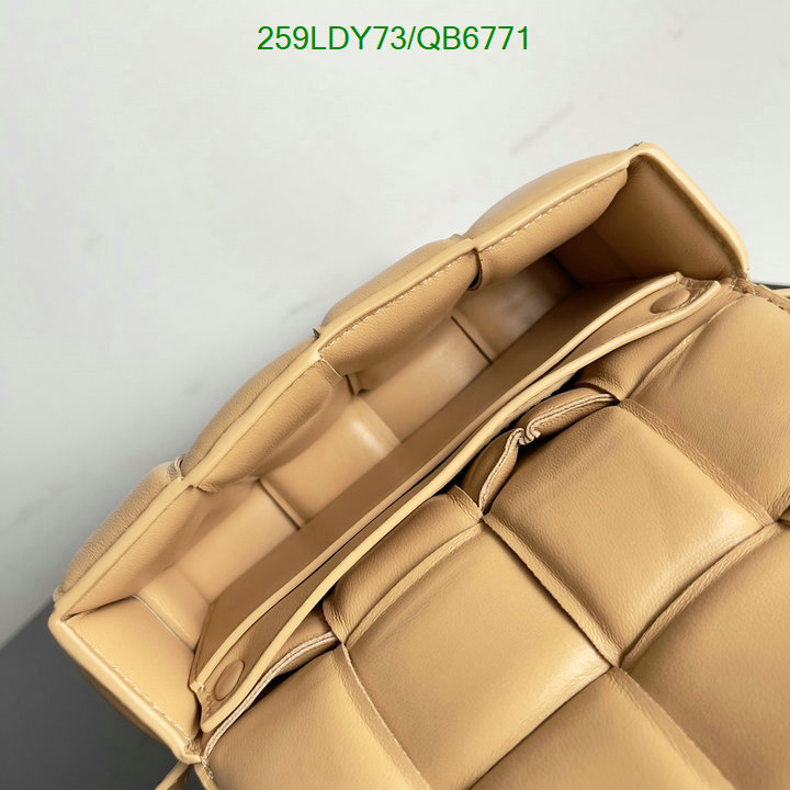 BV-Bag-Mirror Quality Code: QB6771 $: 259USD