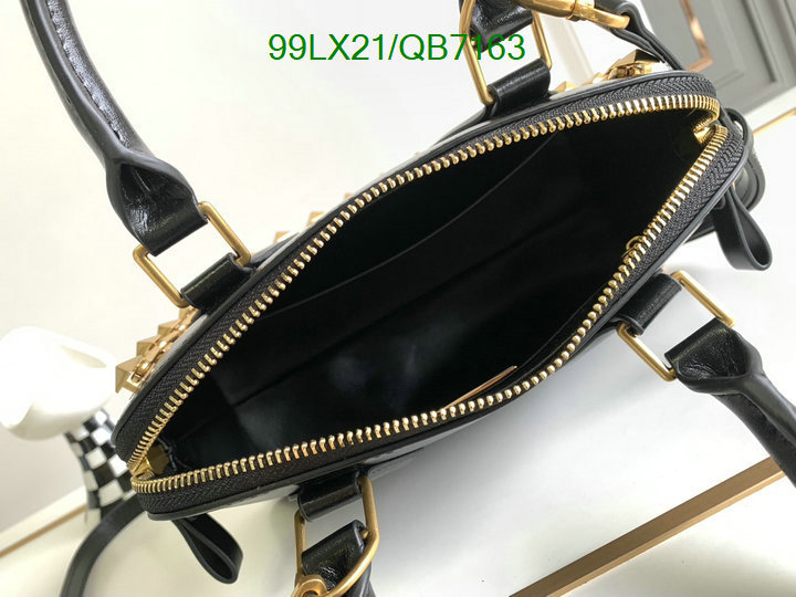 Valentino-Bag-4A Quality Code: QB7163 $: 99USD