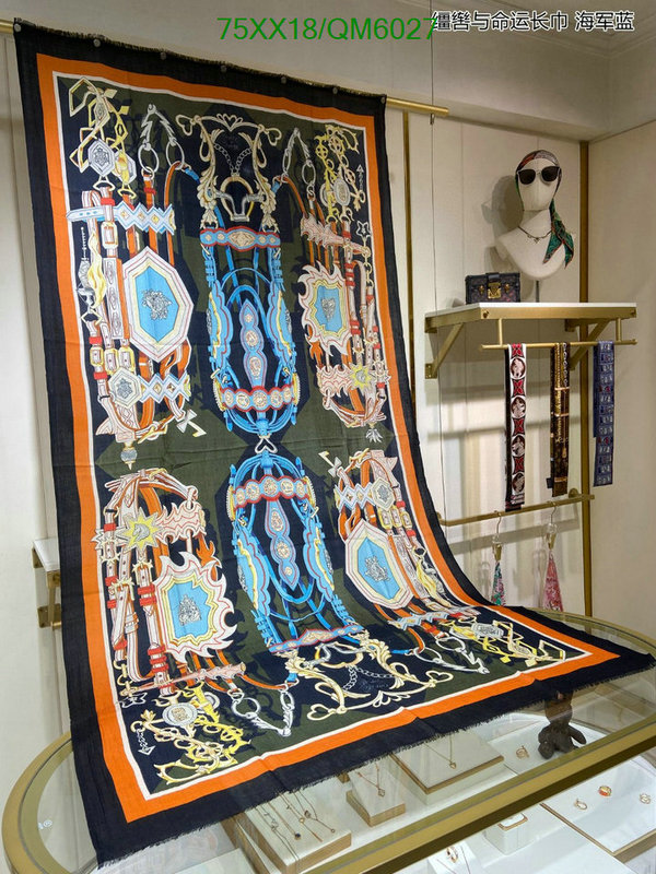 Hermes-Scarf Code: QM6027 $: 75USD