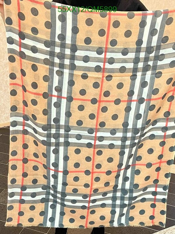 Burberry-Scarf Code: QM5899 $: 55USD