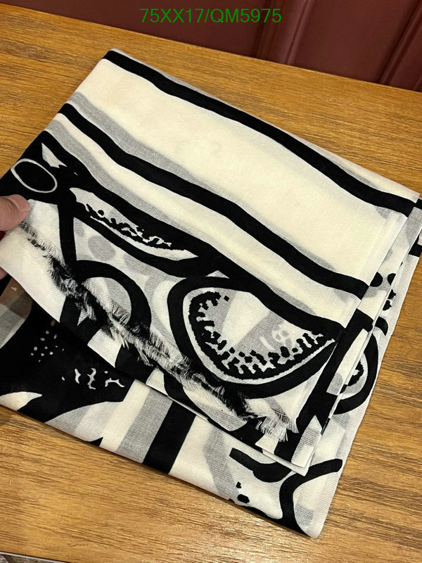 Dior-Scarf Code: QM5975 $: 75USD