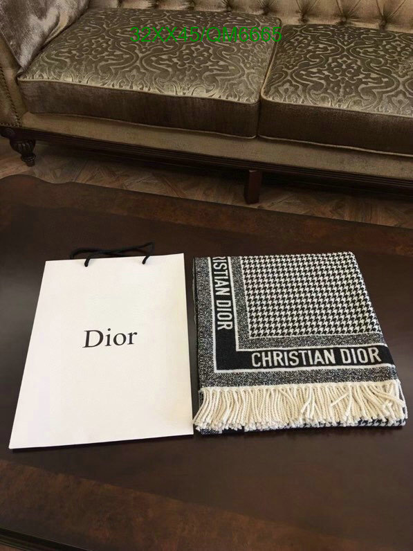 Dior-Scarf Code: QM6665 $: 32USD